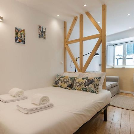 Alfama'S Heart Studio By Lovelystay Lisboa Exteriör bild